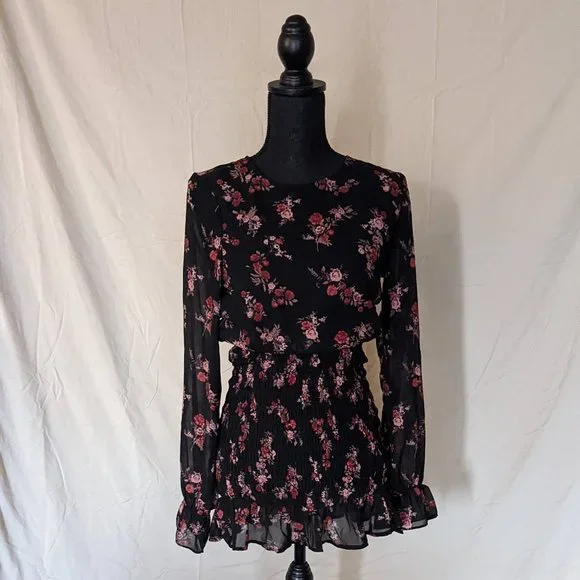 H&M | Dresses | Nwt Hm Black Floral Smockdetail Dress Size Small | Poshmark